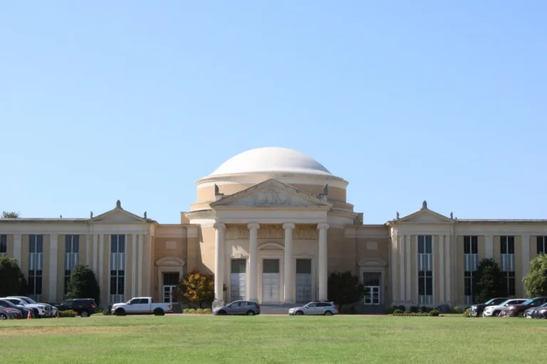 WHAT A SHAME BEFORE GOD! THE PREMIER SEMINARY IN THE WORLD, SOUTHWESTERN BAPTIST THEOLOGICAL SEMINARY, REMAINS ON WARNING STATUS BY THE SOUTHERN ASSOCIATION OF COLLEGES AND SCHOOLS COMMISSION