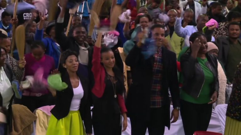 WATCH! DANIEL WHYTE III, PRESIDENT OF GOSPEL LIGHT SOCIETY INTERNATIONAL, SAYS THERE IS A DEVIL LOOSE IN THE CHURCH AND SOME PASTORS AND PARISHIONERS ARE LOSING THEIR PORNOGRAPHIC MINDS . . .