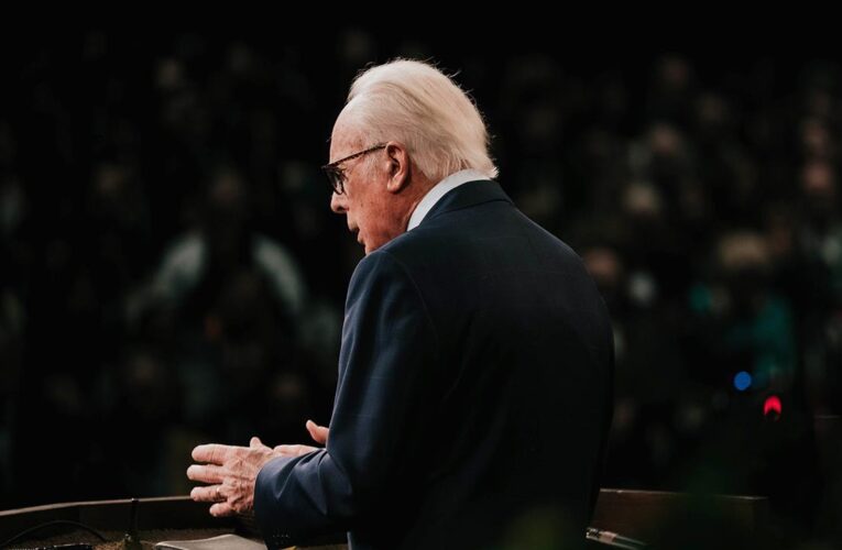 Daniel Whyte III Ranks John MacArthur’s Memorial Service with Billy Graham and Martin Luther King Jr.