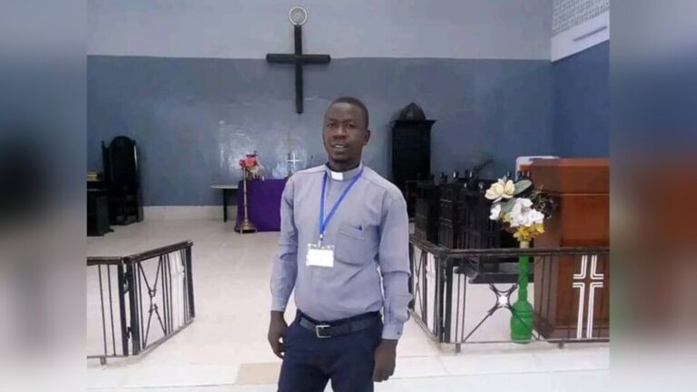 Pastor Daramali Abudigin is the Last Pastor Standing in North Darfur, Sudan. Daniel Whyte III calls for prayer for the Christians in Sudan